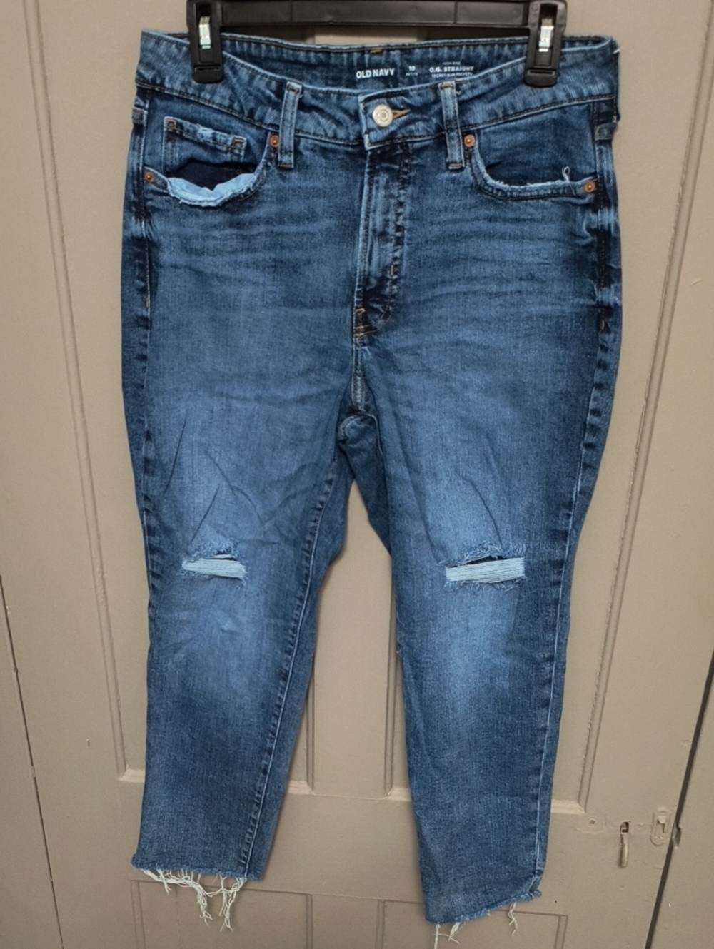 Old Navy Medium Blue Cropped Distressed Straight Jeans